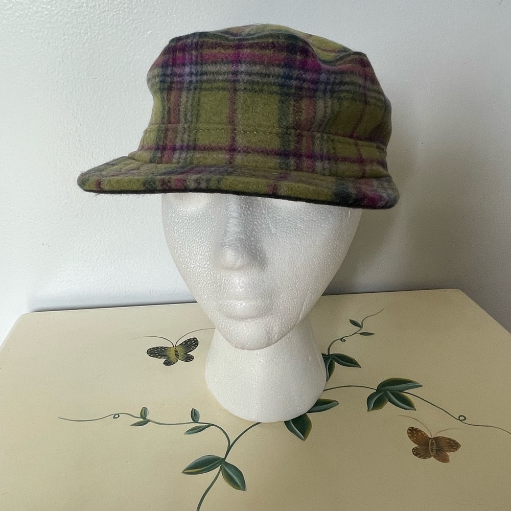 Stormy Kromer Cap, Green Plaid, Size 6 7/8